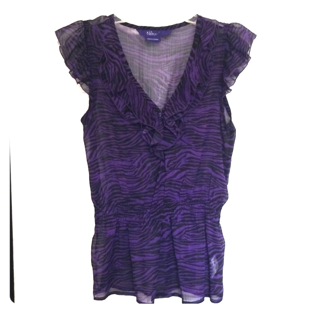 Sleeveless Dress Shirt